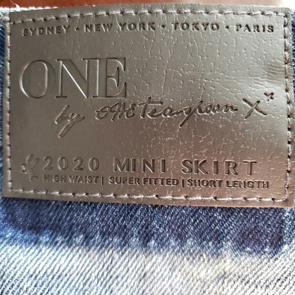 One by One Teaspoon Denim High Waist Super Fitted Short 2020 Mini Skirt - Picture 11 of 12